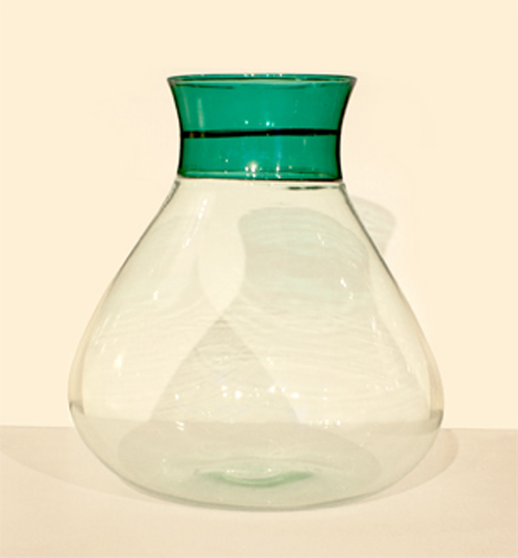 Vaso in vetro Vintage Venini boccia collo verde del XX Secolo Anni 80 Opera d'arte esemplare - Robertaebasta® Art Gallery opere d’arte esclusive.